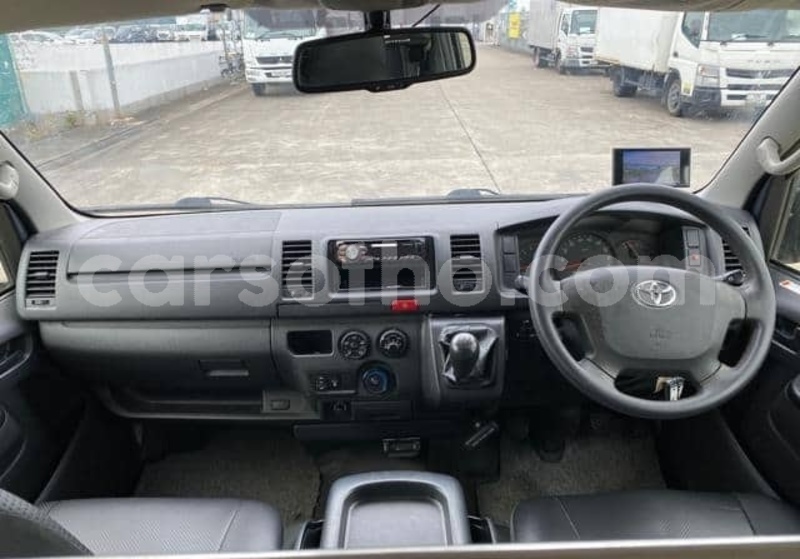Big with watermark toyota hiace leribe maputsoe 29548