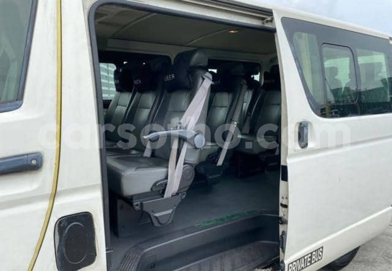 Big with watermark toyota hiace leribe maputsoe 29548