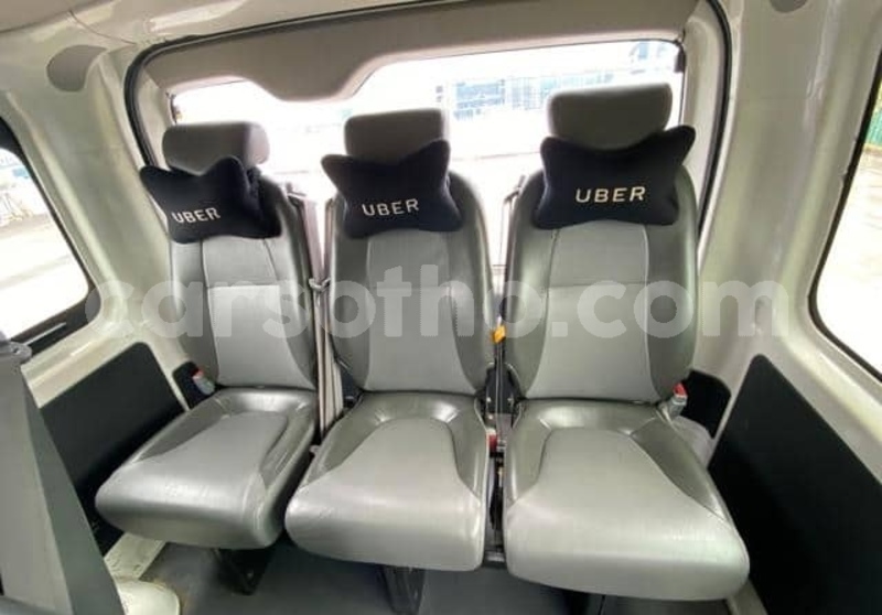 Big with watermark toyota hiace leribe maputsoe 29548