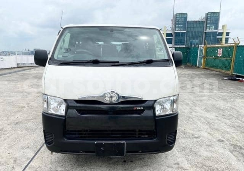 Big with watermark toyota hiace leribe maputsoe 29548