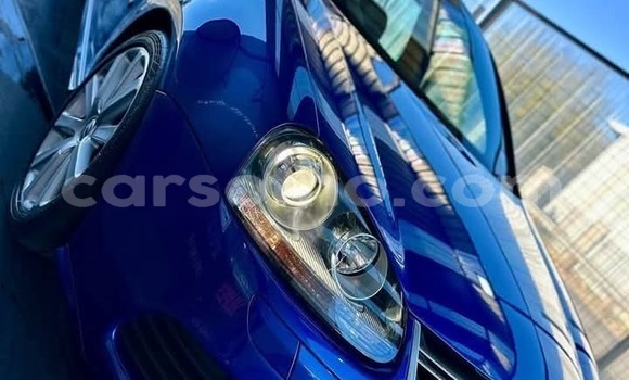 Buy Used Volkswagen Golf R32 Blue Car in Maseru in Maseru Buy Used Volkswagen Golf R32 Blue Car in Maseru in Maseru