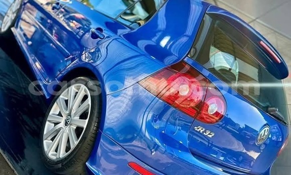 Buy Used Volkswagen Golf R32 Blue Car in Maseru in Maseru Buy Used Volkswagen Golf R32 Blue Car in Maseru in Maseru