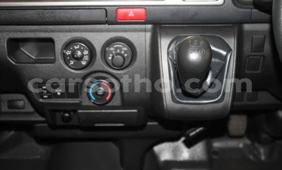 Acheter Occasion Voiture Toyota Hiace Blanc à Maputsoe, Leribe Acheter Occasion Voiture Toyota Hiace Blanc à Maputsoe, Leribe