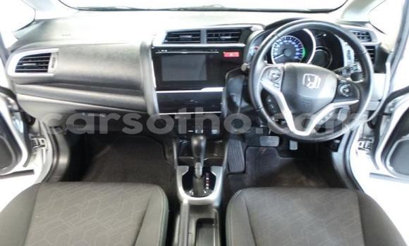 Acheter Occasion Voiture Toyota Hiace Blanc à Maputsoe, Leribe Acheter Occasion Voiture Toyota Hiace Blanc à Maputsoe, Leribe