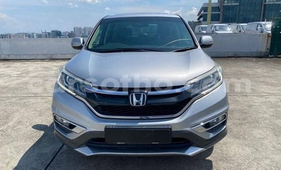 Sayi Na hannu Honda CR–V Silver Mota in Maputsoe a Leribe Sayi Na hannu Honda CR–V Silver Mota in Maputsoe a Leribe