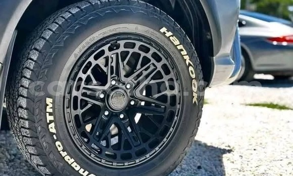 Acheter Occasion Voiture Toyota Hilux Gris à Maseru, Maseru Acheter Occasion Voiture Toyota Hilux Gris à Maseru, Maseru