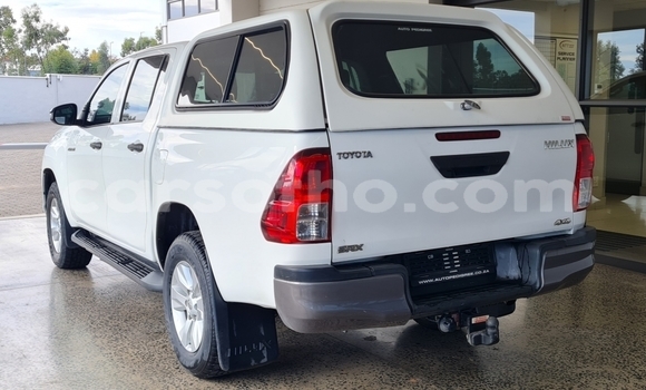 اشتري مستعمل Toyota Hilux White سيارة في Maseru في Maseru اشتري مستعمل Toyota Hilux White سيارة في Maseru في Maseru