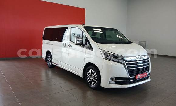 اشتري مستعمل Toyota Hiace White سيارة في Maseru في Maseru اشتري مستعمل Toyota Hiace White سيارة في Maseru في Maseru