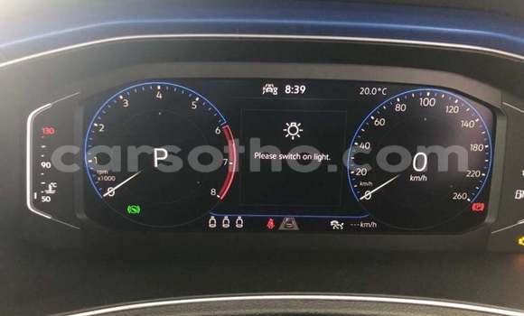 Acheter Occasion Voiture Volkswagen T-Roc Blanc à Maseru, Maseru Acheter Occasion Voiture Volkswagen T-Roc Blanc à Maseru, Maseru