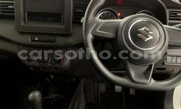 اشتري مستعمل Suzuki Ertiga White سيارة في Maseru في Maseru اشتري مستعمل Suzuki Ertiga White سيارة في Maseru في Maseru