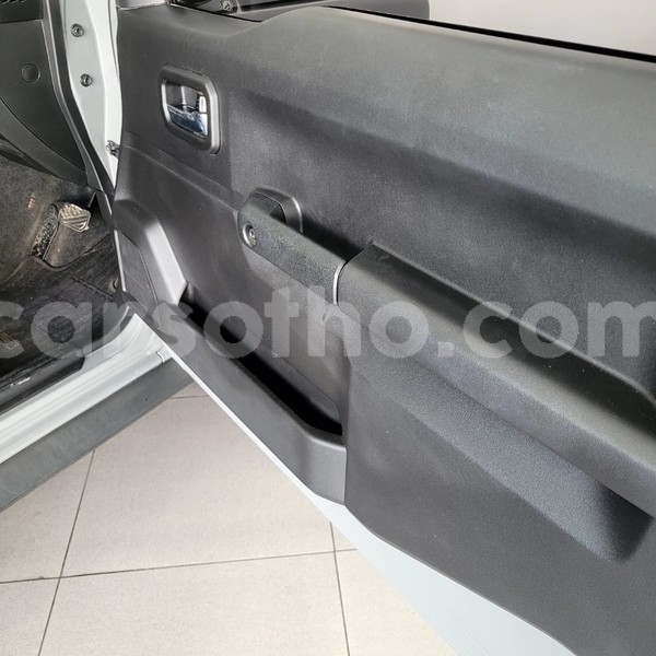 Big with watermark suzuki jimny maseru maseru 29642