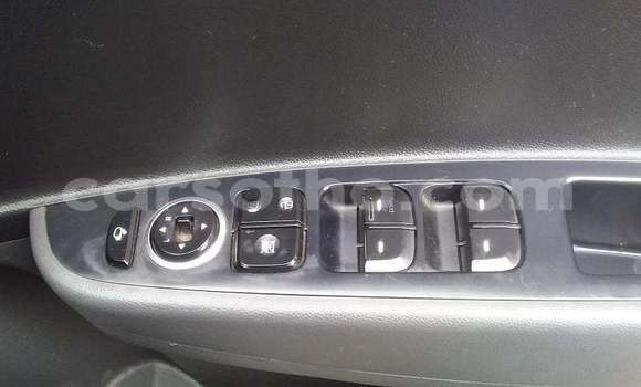 Sayi Na hannu Hyundai i10 White Mota in Maseru a Maseru Sayi Na hannu Hyundai i10 White Mota in Maseru a Maseru