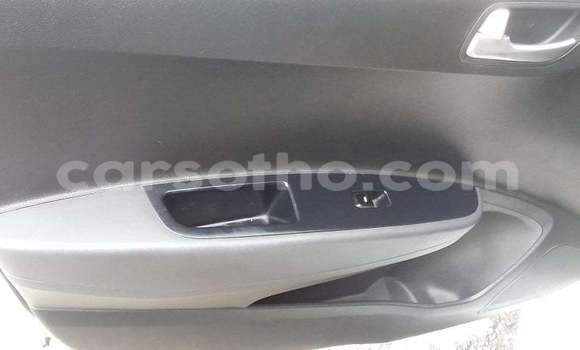 Sayi Na hannu Hyundai i10 White Mota in Maseru a Maseru Sayi Na hannu Hyundai i10 White Mota in Maseru a Maseru