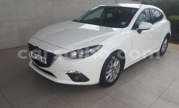 Acheter Occasion Voiture Mazda 3 Blanc à Maputsoa, Leribe Acheter Occasion Voiture Mazda 3 Blanc à Maputsoa, Leribe