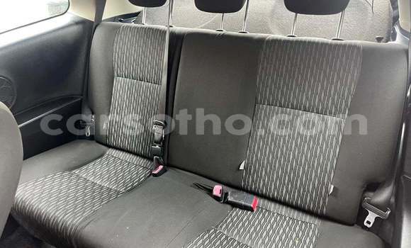 Acheter Occasion Voiture Toyota Yaris Bleu à Maseru, Maseru Acheter Occasion Voiture Toyota Yaris Bleu à Maseru, Maseru