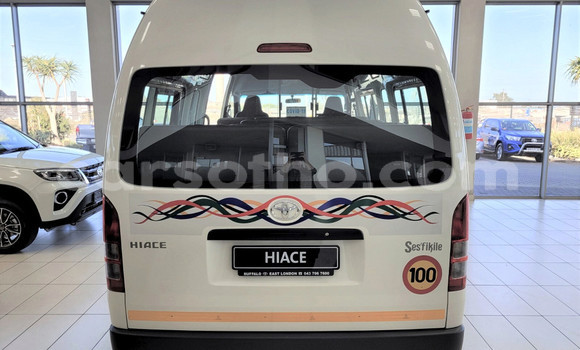 Buy Used Toyota Hiace White Car in Maseru in Maseru Buy Used Toyota Hiace White Car in Maseru in Maseru