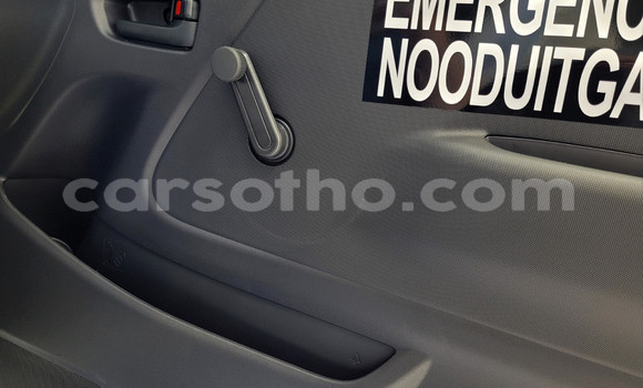 Buy Used Toyota Hiace White Car in Maseru in Maseru Buy Used Toyota Hiace White Car in Maseru in Maseru