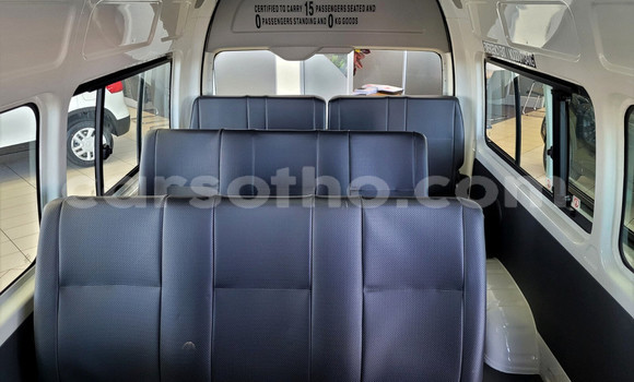 Buy Used Toyota Hiace White Car in Maseru in Maseru Buy Used Toyota Hiace White Car in Maseru in Maseru