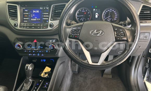 Sayi Na hannu Hyundai Tucson Blue Mota in Maseru a Maseru Sayi Na hannu Hyundai Tucson Blue Mota in Maseru a Maseru