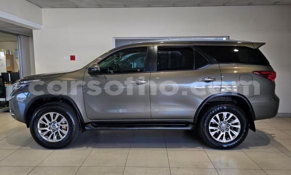 Sayi Na hannu Toyota Fortuner Other Mota in Maseru a Maseru Sayi Na hannu Toyota Fortuner Other Mota in Maseru a Maseru