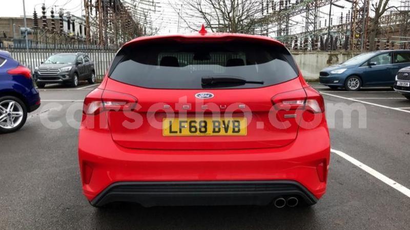 Big with watermark 2018 ford focus 1.0 ecoboost 125 st line 5dr 4