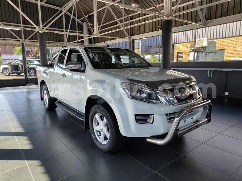 Big with watermark isuzu kb maseru maseru 29685