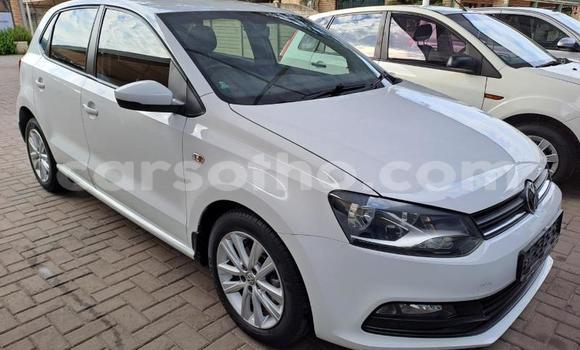 Acheter Occasion Voiture Volkswagen Polo Blanc à Maseru, Maseru Acheter Occasion Voiture Volkswagen Polo Blanc à Maseru, Maseru