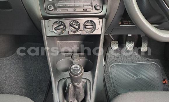 Acheter Occasion Voiture Volkswagen Polo Blanc à Maseru, Maseru Acheter Occasion Voiture Volkswagen Polo Blanc à Maseru, Maseru