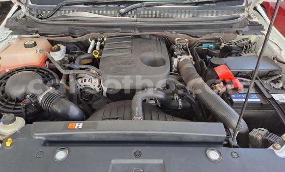 Sayi Na hannu Ford Ranger White Mota in Maseru a Maseru Sayi Na hannu Ford Ranger White Mota in Maseru a Maseru