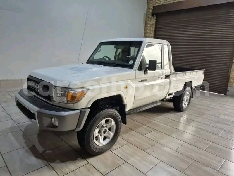 Big with watermark toyota land cruiser maseru maseru 29700