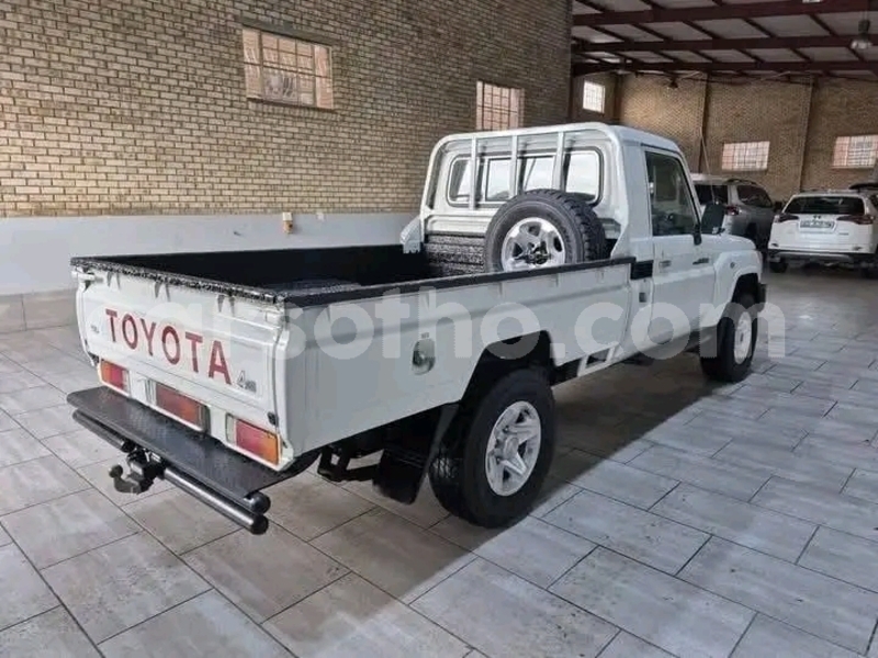 Big with watermark toyota land cruiser maseru maseru 29700