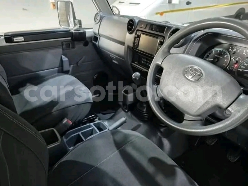 Big with watermark toyota land cruiser maseru maseru 29700