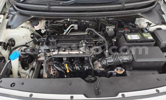 Sayi Na hannu Hyundai i20 White Mota in Maseru a Maseru Sayi Na hannu Hyundai i20 White Mota in Maseru a Maseru