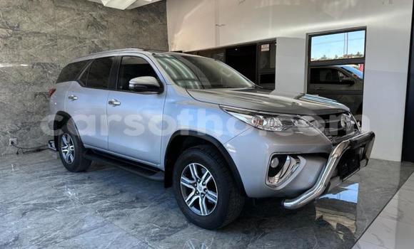 Acheter Occasion Voiture Toyota Fortuner Gris à Maseru, Maseru