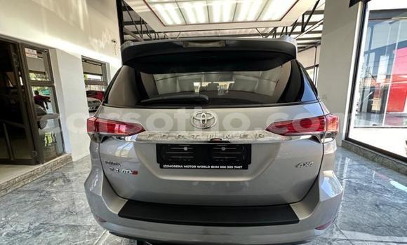 اشتري مستعمل Toyota Fortuner Silver سيارة في Maseru في Maseru اشتري مستعمل Toyota Fortuner Silver سيارة في Maseru في Maseru