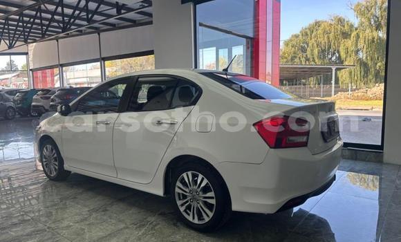 اشتري مستعمل Honda Ballade White سيارة في Maseru في Maseru اشتري مستعمل Honda Ballade White سيارة في Maseru في Maseru