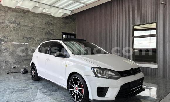 اشتري مستعمل Volkswagen Polo GTI White سيارة في Maseru في Maseru