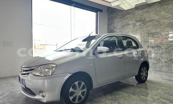 Sayi Na hannu Toyota Etios Silver Mota in Maseru a Maseru Sayi Na hannu Toyota Etios Silver Mota in Maseru a Maseru