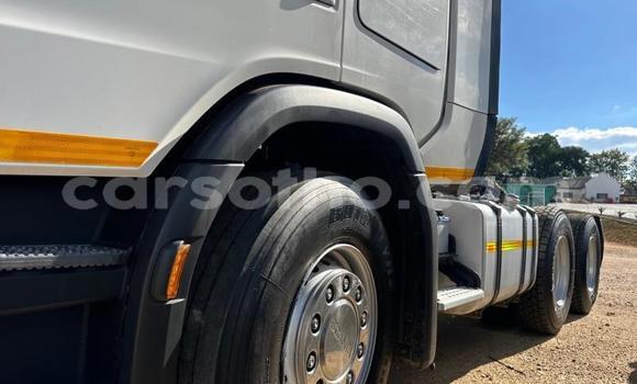 اشتري مستعمل Scania R420 White شاحنة في Maseru في Maseru اشتري مستعمل Scania R420 White شاحنة في Maseru في Maseru