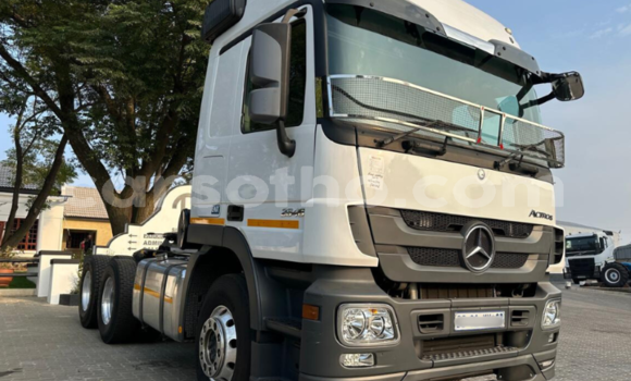 Buy Used Mercedes‒Benz 2644 White Truck in Maseru in Maseru Buy Used Mercedes‒Benz 2644 White Truck in Maseru in Maseru