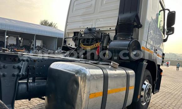 Buy Used Mercedes‒Benz 2644 White Truck in Maseru in Maseru Buy Used Mercedes‒Benz 2644 White Truck in Maseru in Maseru