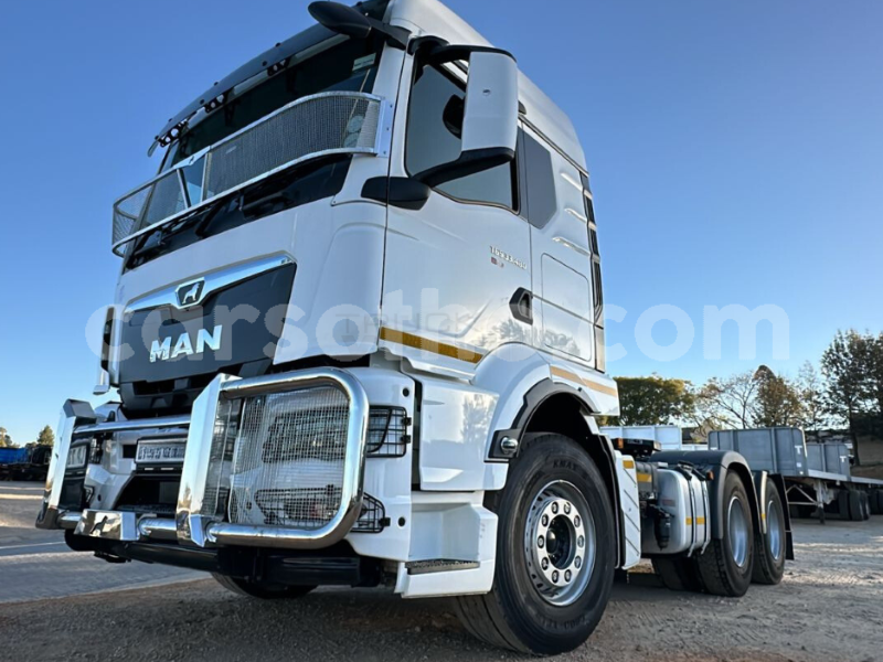 Big with watermark man silent maseru maseru 29724