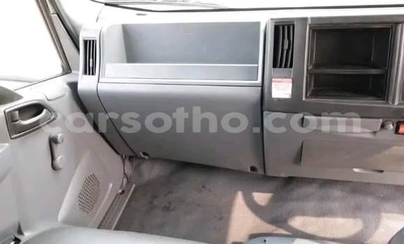 Acheter Occasion Utilitaire Isuzu FTR 850 Blanc à Maseru, Maseru Acheter Occasion Utilitaire Isuzu FTR 850 Blanc à Maseru, Maseru
