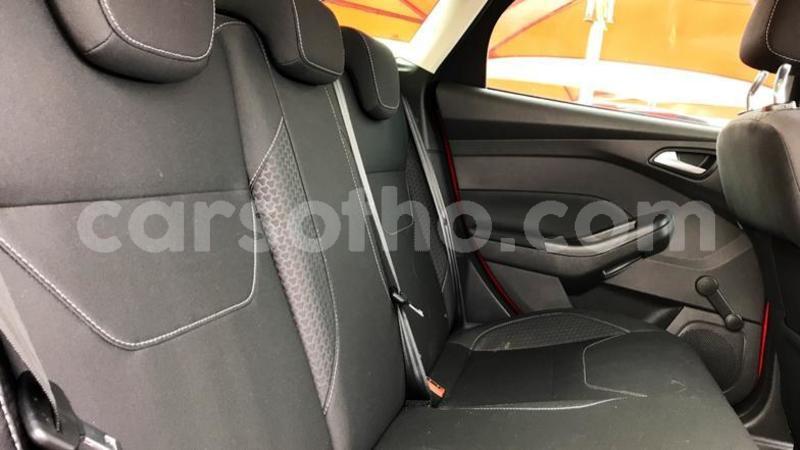 Big with watermark 2016 ford focus 1.0 ecoboost 125 zetec 5dr. 4