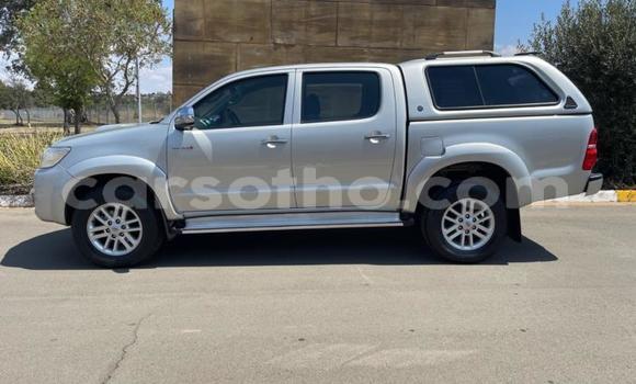 اشتري مستعمل Toyota Hilux Silver سيارة في Maseru في Maseru اشتري مستعمل Toyota Hilux Silver سيارة في Maseru في Maseru
