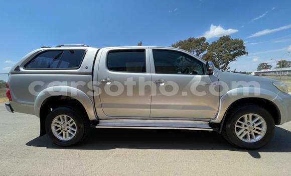 اشتري مستعمل Toyota Hilux Silver سيارة في Maseru في Maseru اشتري مستعمل Toyota Hilux Silver سيارة في Maseru في Maseru