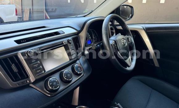 Acheter Occasion Voiture Toyota RAV4 Blanc à Maseru, Maseru Acheter Occasion Voiture Toyota RAV4 Blanc à Maseru, Maseru