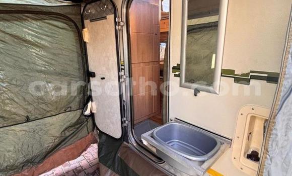 Sayi 2008 Jurgens Explorer in Maseru a Maseru Sayi 2008 Jurgens Explorer in Maseru a Maseru