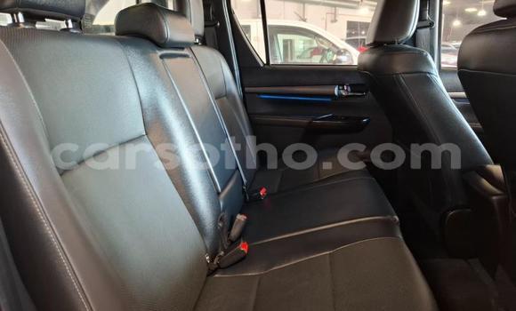 اشتري مستعمل Toyota Hilux White سيارة في Maseru في Maseru اشتري مستعمل Toyota Hilux White سيارة في Maseru في Maseru