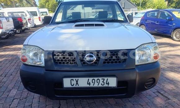 Buy Used Nissan NP 300 White Car in Maseru in Maseru Buy Used Nissan NP 300 White Car in Maseru in Maseru